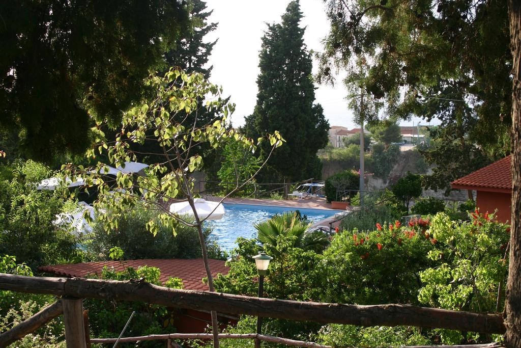 Agriturismo Ruralia Санта-Доменіка Екстер'єр фото